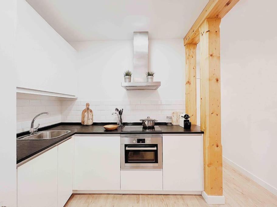Apartamento Privado De Diseno En Pleno Centro - Atocha Apartment Мадрид Екстериор снимка